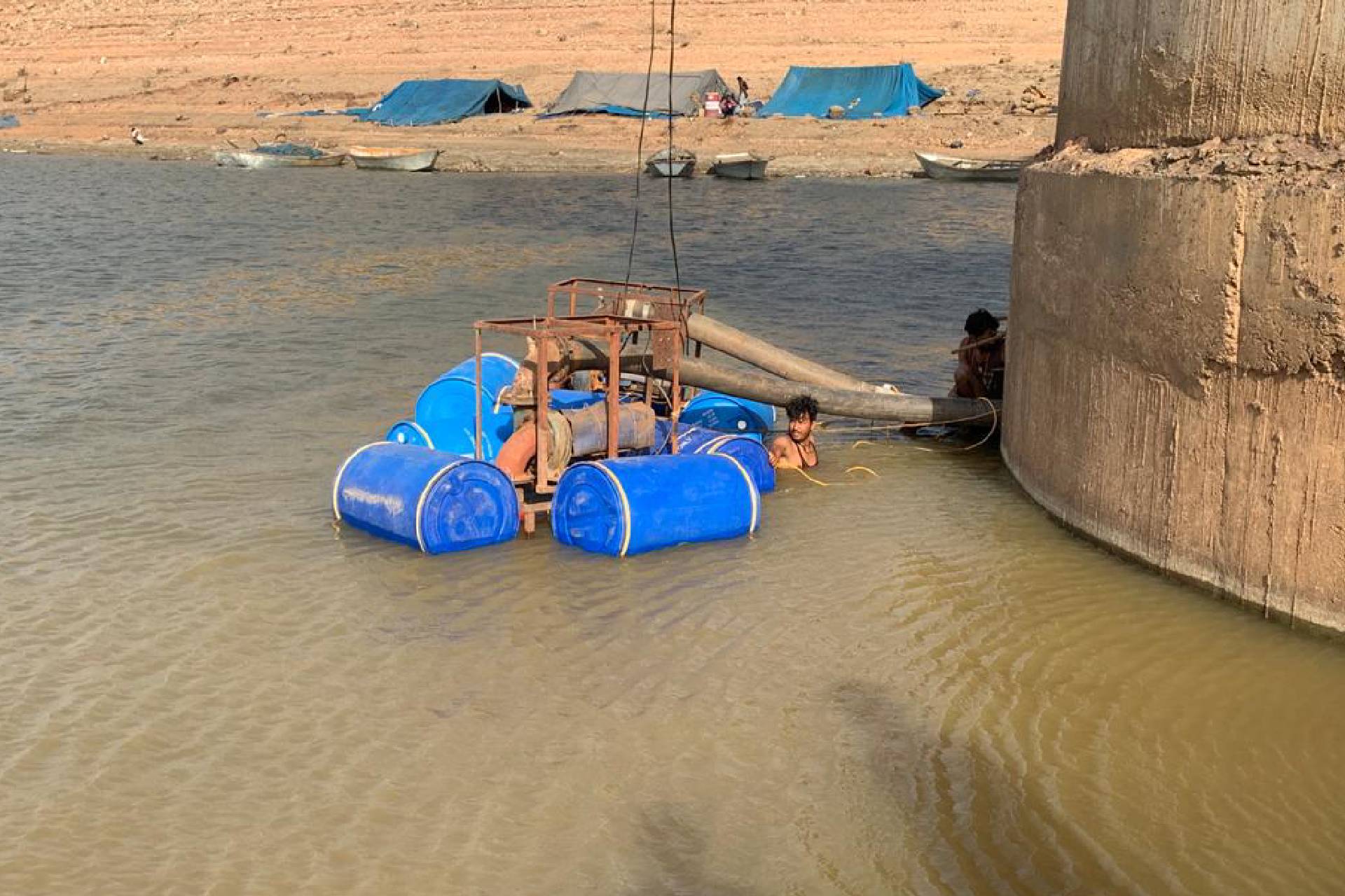 River Mounted Floating Pump in Pune india